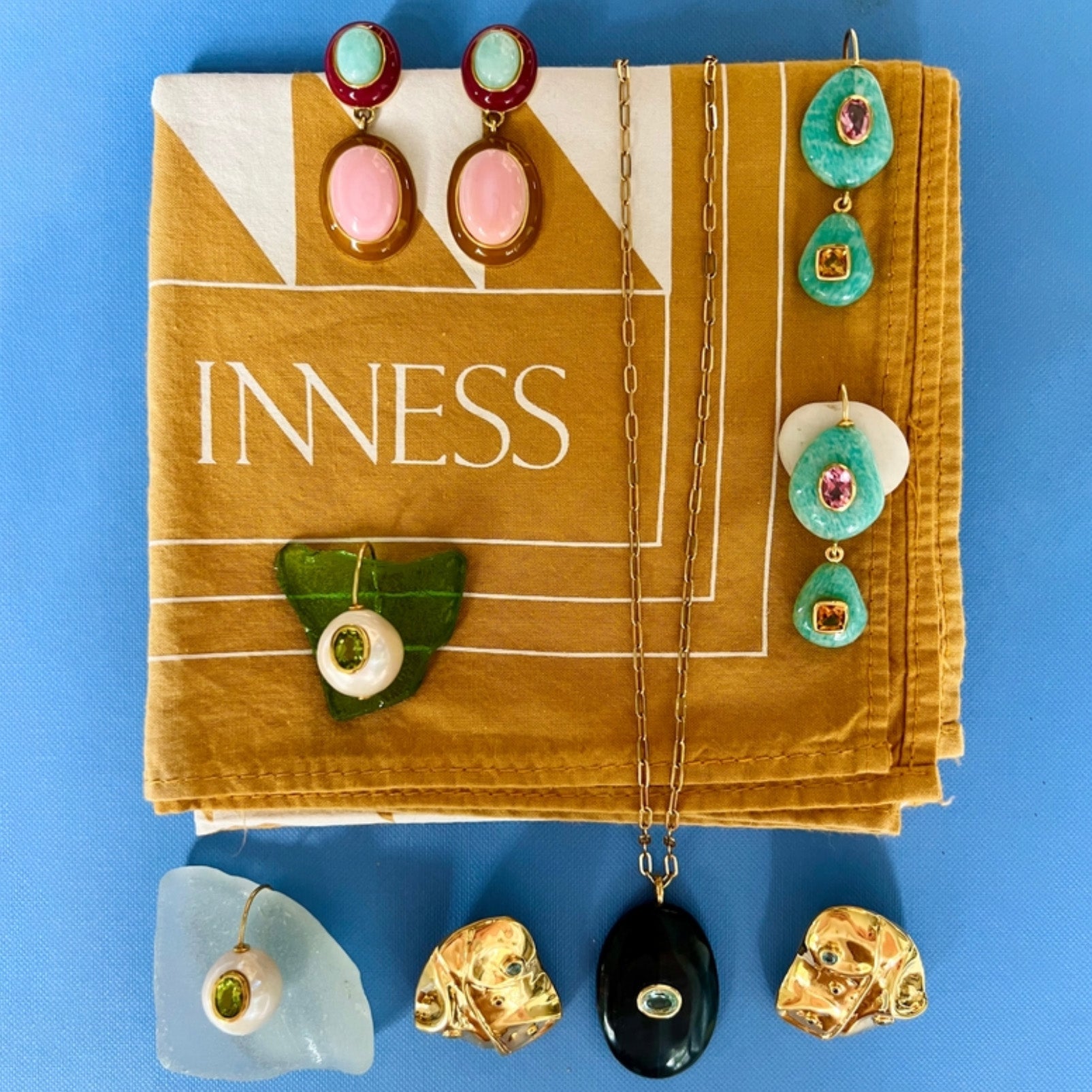 Travel With the Twins to Inness in Upstate New York