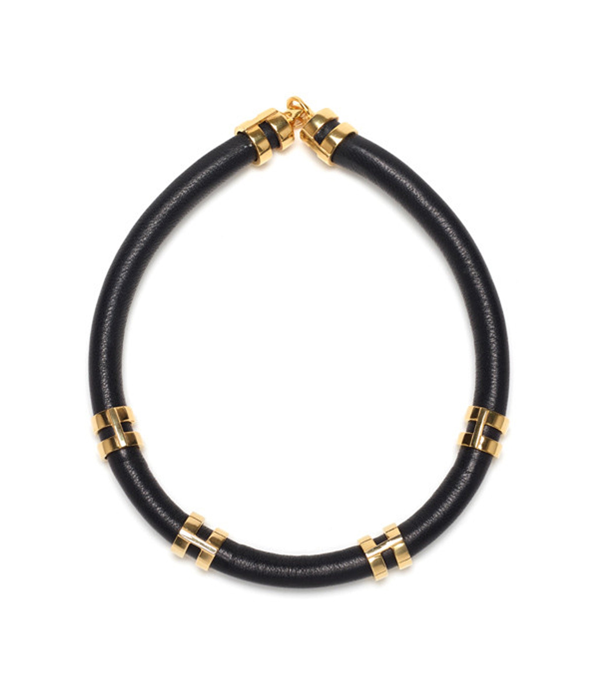 Double Take Necklace in Black