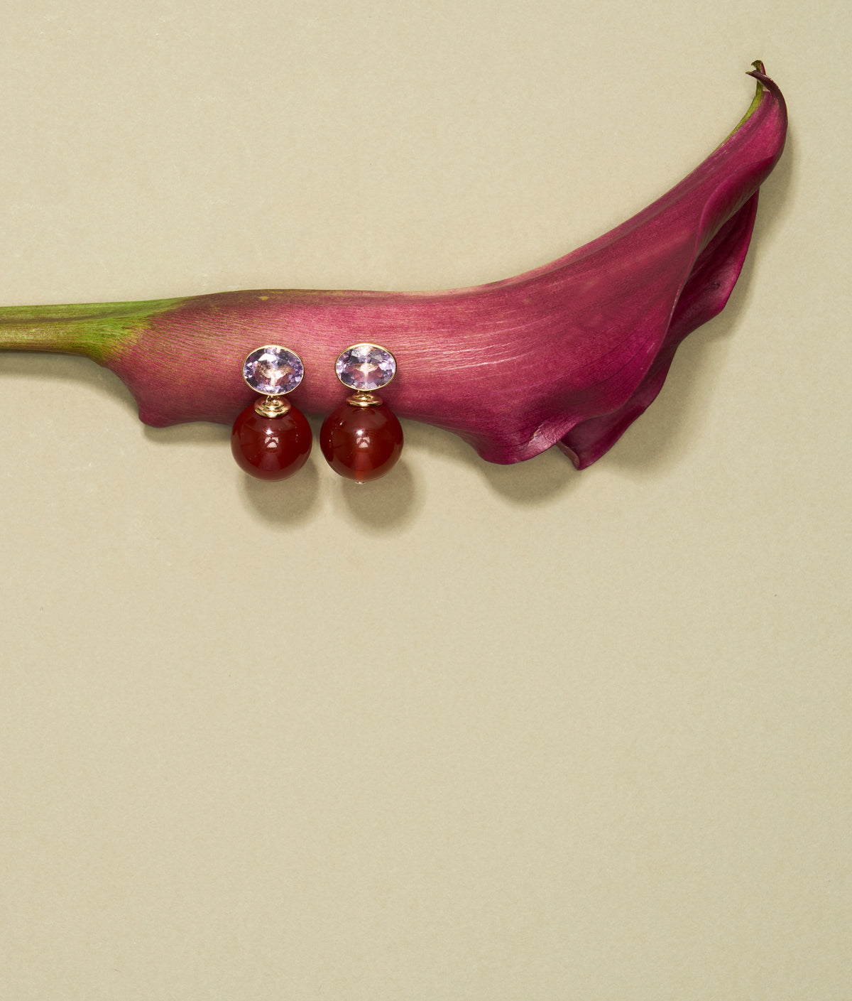 Bisou Earrings in Red Agate & Pink Amethyst