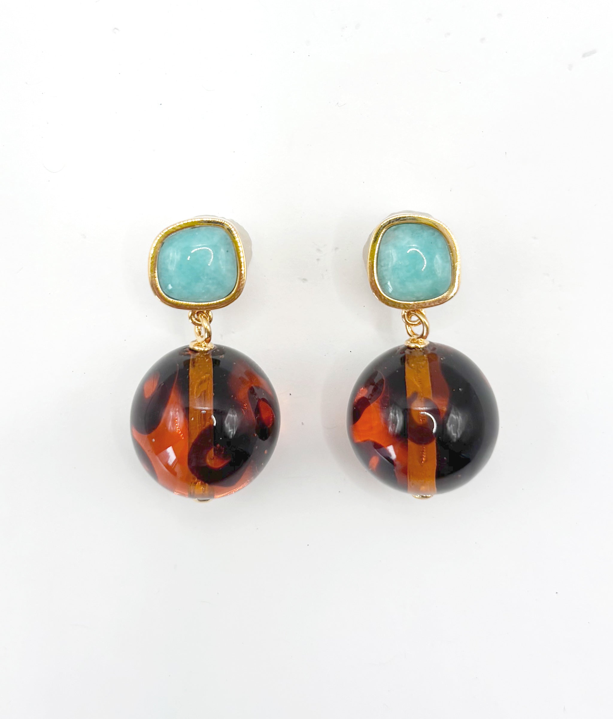 Pia Earrings in Leopard