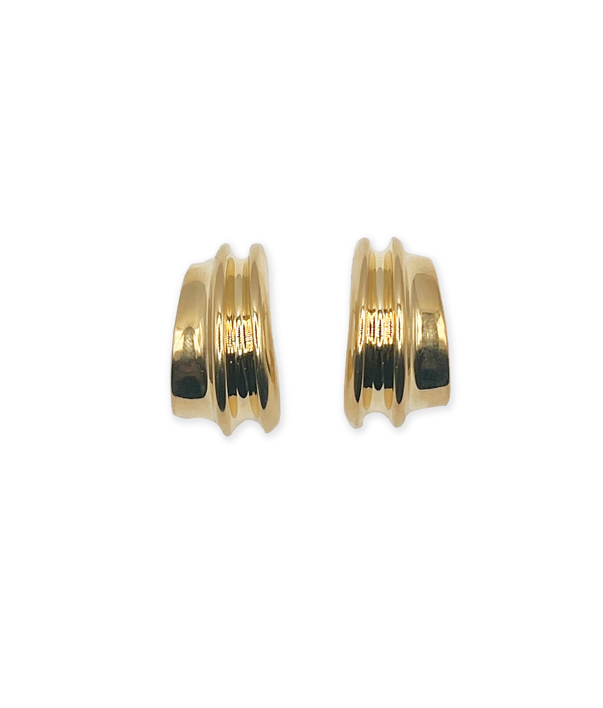 Ridge Hoops in Gold
