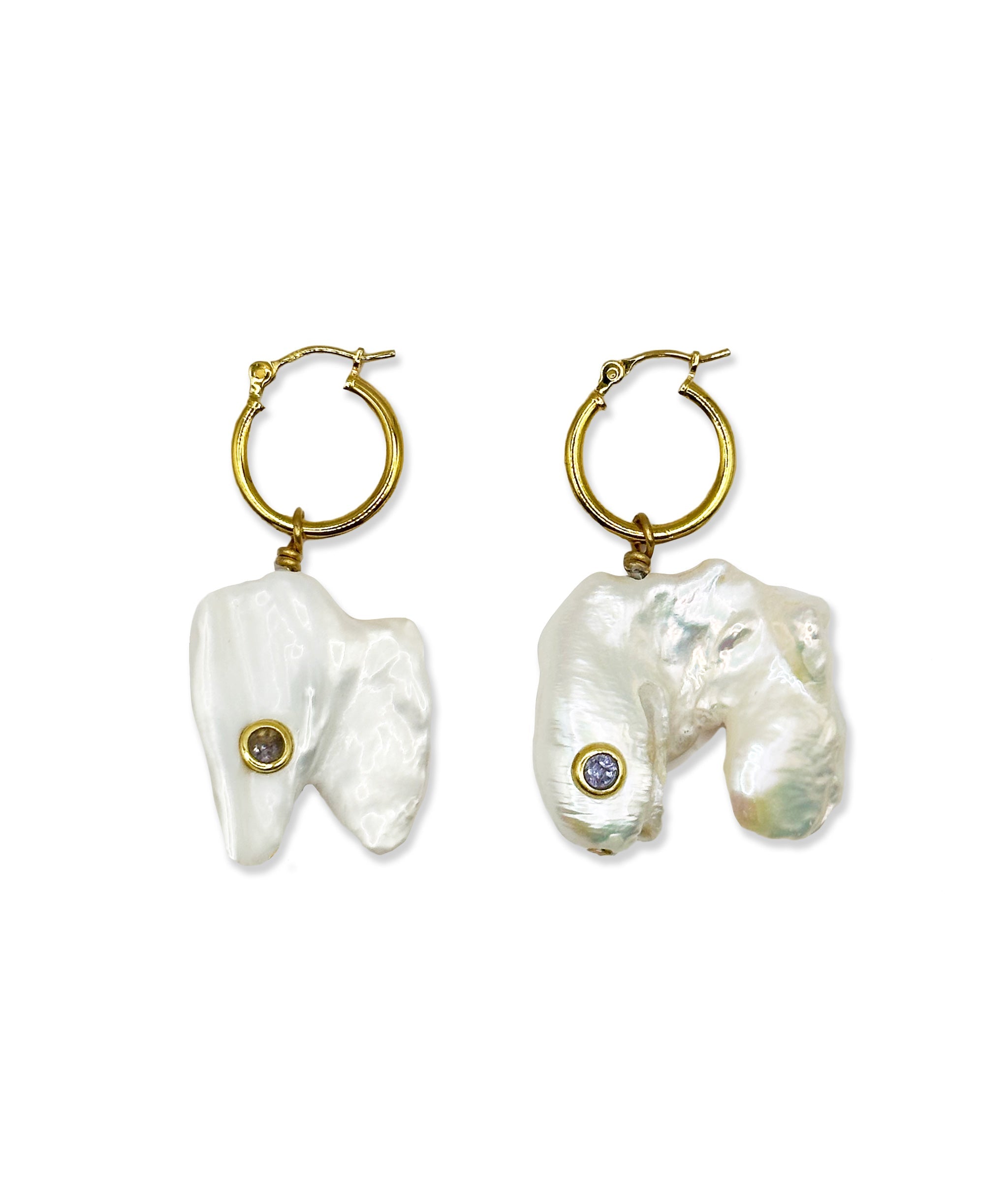 Nacre Earrings (with Fixed Charm)