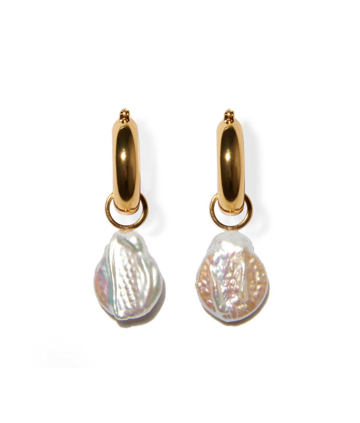 Discus Pearl Charm